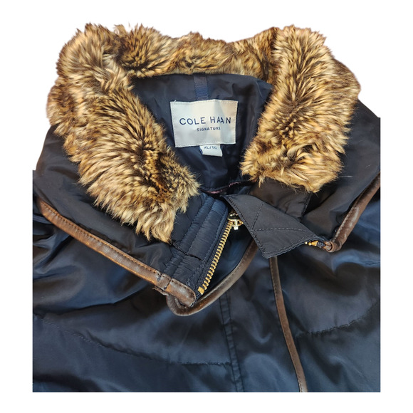 Cole Haan signature down feather puffer coat sz XL faux fur zip front navy brown - Picture 5 of 16